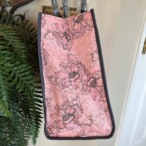 Brand New Victoria's Secret Pink Grey Floral Tote Bag Snap Close Shoulder Purse - Picture 8 of 15